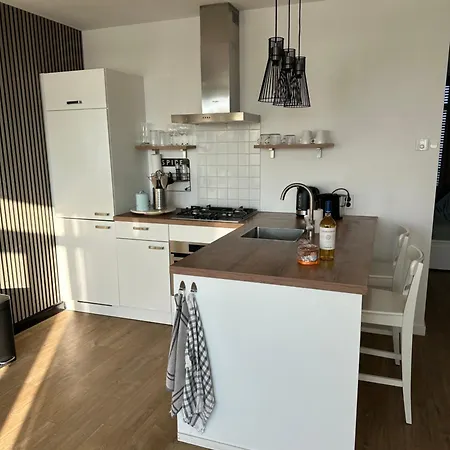 Studio Met Zeezicht Appartamento